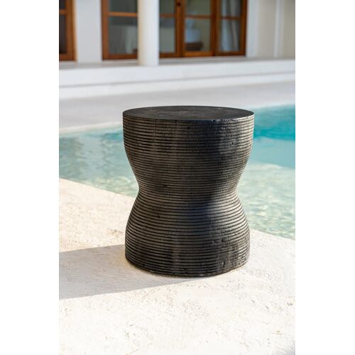 Tabouret en bois noir