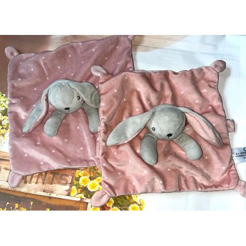 Doudou Lapin Rose Etoiles Kiabi Lot De Deux Doudous Lapins Roses Jouets Peluches Bebe