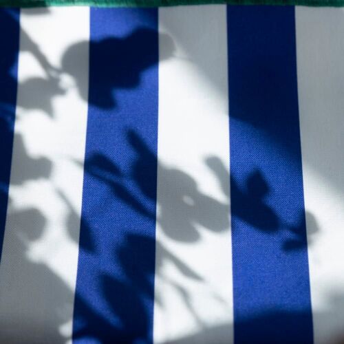 Nappe Bleu Et Blanc À Rayures