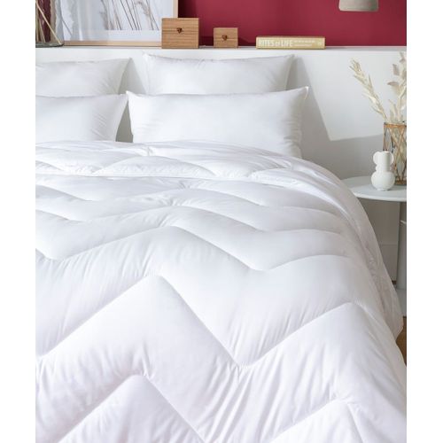 Couette Chaude Anti-Acariens 220 X 240 Cm Polyester Blanc