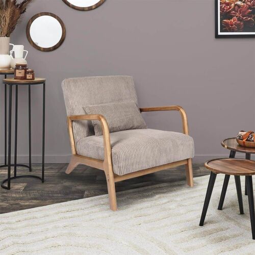 Fauteuil en velours côtelé coloris taupe pieds et accoudoirs en hévéa