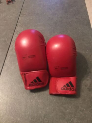 Petite Paire De Gants De Boxe Enfants Adidas Wkf 19cm