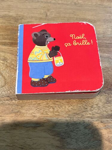 Petit Ours Brun Nöel Ça Brille