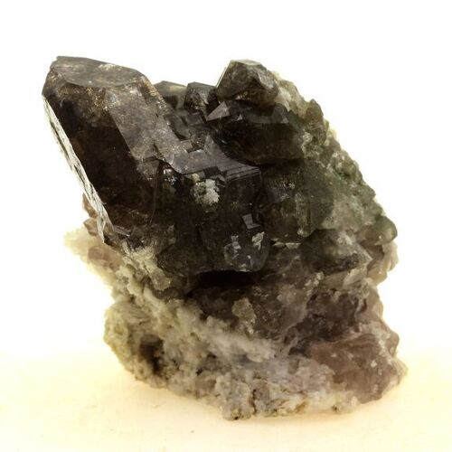 Quartz Fumé. 372.0 Ct. Massif Du Mont-Blanc, Haute-Savoie, France..