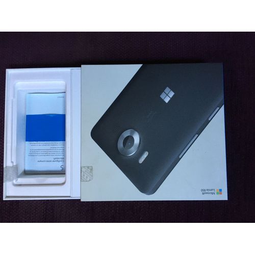 Boite d'origine nokia lumia 950