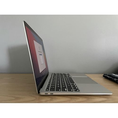 Apple MacBook Air - 13.3" M1 8 Go RAM 256 Go SSD Gris