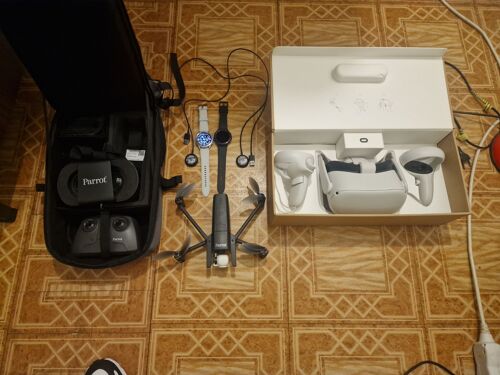Drone Parrot, Oculus Quest 2, Samsung Smart Watch-Parrot