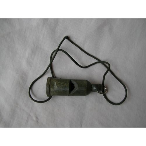 Ww2 Allemagne Sifflet Allemand A Bille