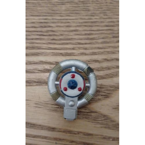 Vaisseau Spatial -Outer Space Men Robot Star Attack -