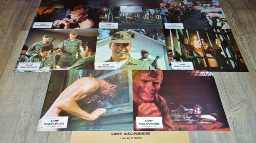 Camp Disciplinaire (Parades) : Jeu De Photos D'exploitation Cinématographique - Format 21x27 Cm - De Robert J. Siegel Avec Brad Sullivan, Russ Thacker, Kathleen Tolan, Lewis J. Stadlen - 1972