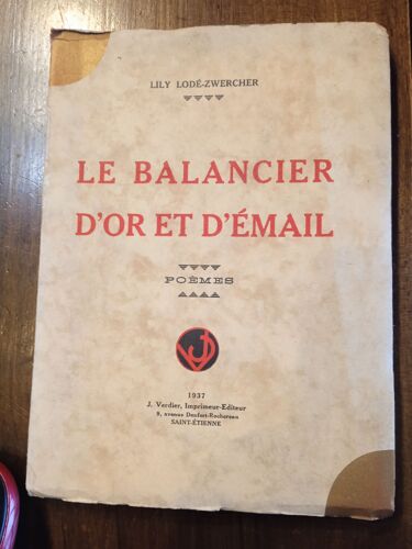 Le Balancier D'or Et D'émail