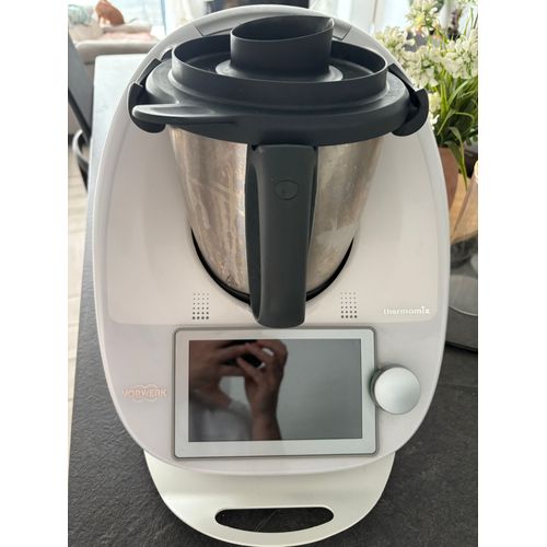 Vends Thermomix TM6 avec accessoires