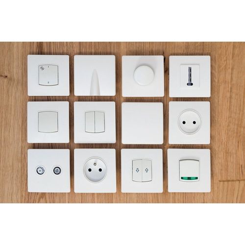 Prise TV M 9,52 +SAT. vis + griffes Diwone Blanc