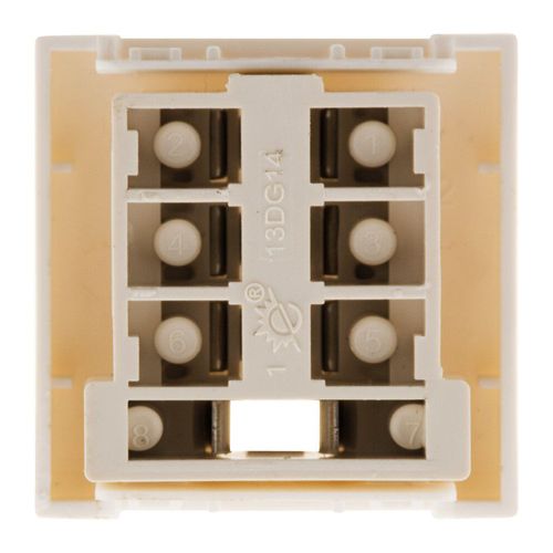 Prise TEL. 8 P  BLANC