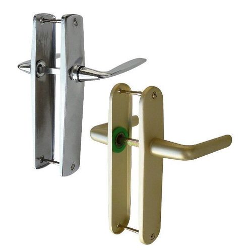 Poignée de porte chromée à bec de cane