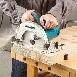 Scie circulaire 1600W 190 mm HS7611J Makita