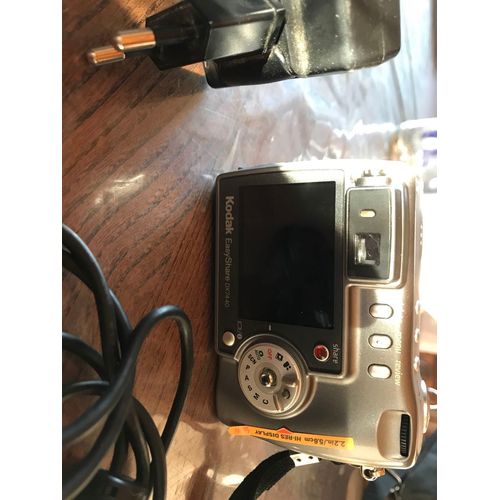 Appareil photo Compact Kodak EASYSHARE DX7440  compact - 4.0 MP - 4x zoom optique - Schneider