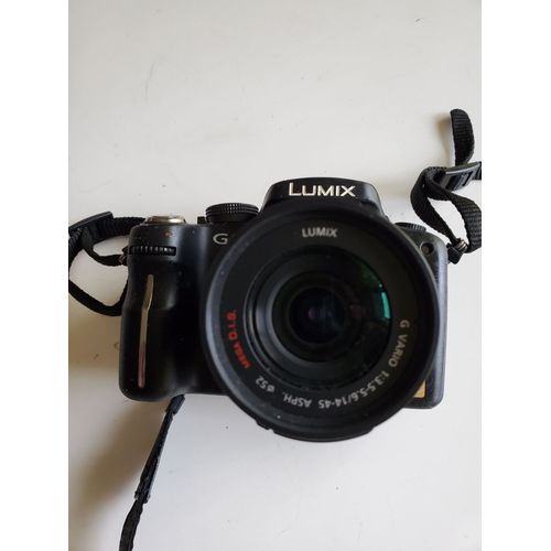 Appareil Photo Panasonic Lumix DMC-G1 + 14-45mm Bridge 12.1 MP Noir Écran 7.62 cm Rotatif