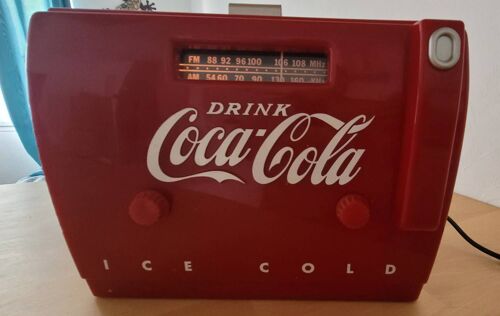 Poste radio Coca-Cola ancien