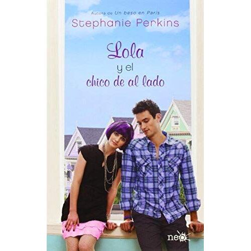Lola Y El Chico De Al Lado