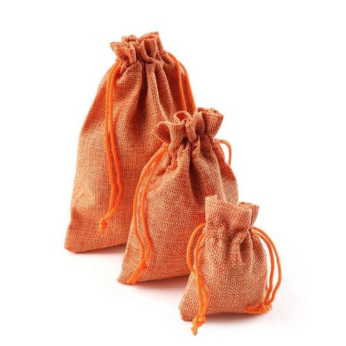 Sacs à cordes de proximité colorés, sacs cadeaux en toile de jute, sacs en toile de jute, décorations pour la maison, motif de fête de Noël, faveur de mariage, 3 Tan, 10 pièces