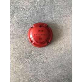 Capsule De Champagne Moët & Chandon - Couleur Rouge "Un Monde De Possibilités