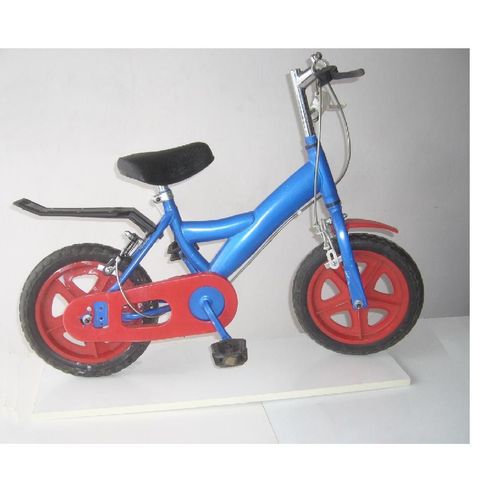 Velo Top Bike Bleu Vtc Tout Chemin Tres Solide Sportif Dynamic Jeune Petit Enfant 12 Pouces Robuste Evolutif 2 Roues Cyclisme Ajustable Bicyclette Bleue Roi Jouet Jeu De Plein Air
