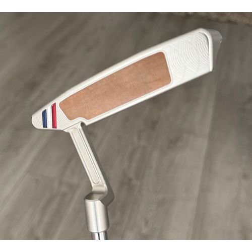 Putter Scotty Cameron Champions Choice Newport 2 Plus Button Back