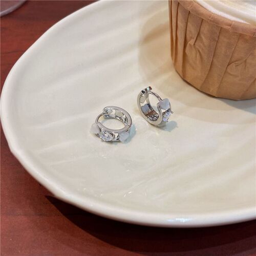 Boucles D'oreilles Créoles Plaquées Argent Pour Dames, Aiguille En Argent 925, Cristal Torsadé Simple, Boucles D'oreilles Rondes, Haute Qualité, Nouvelle Mode