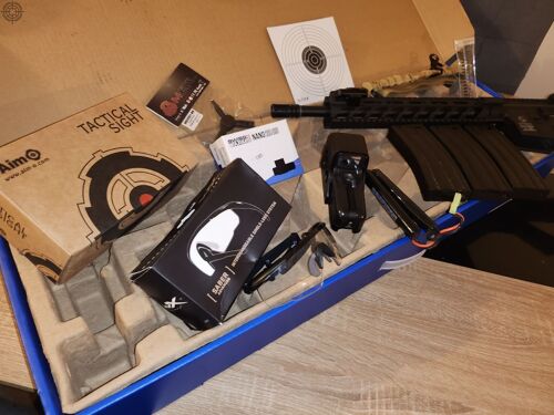 Réplique Airsoft M4 Colt Équipée