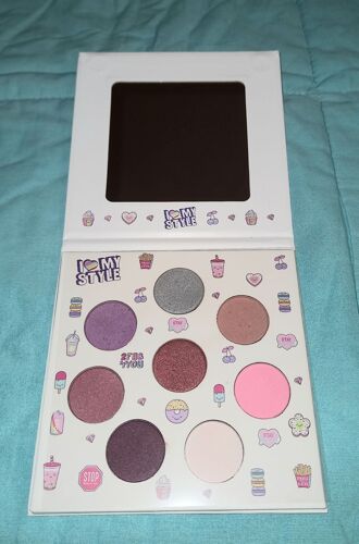 Palette De Maquillage Enfant + Miroir 8 Couleurs Fards À Paupieres Paillettes Irisés Déco Frites - 