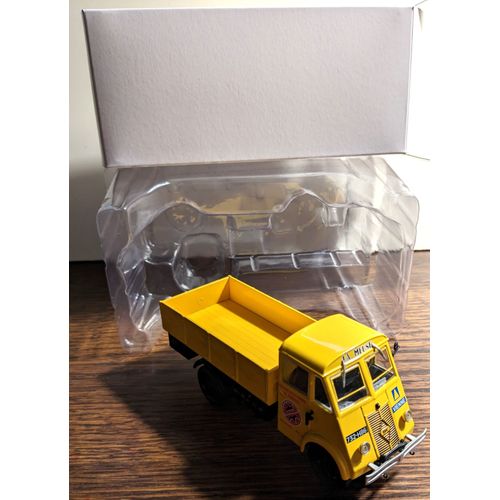 Camion Renault Ahs - Hachette-Hachette