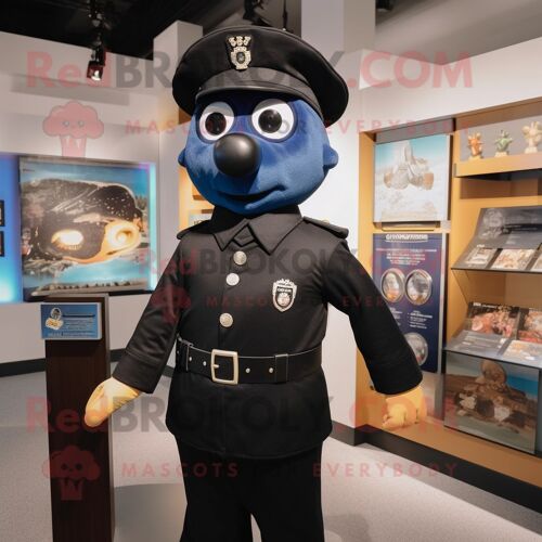 Personnage De Costume De Mascotte Redbrokoly D'officier De Police Noir Habillé D'un Manteau Et D'épingles À Cravate
