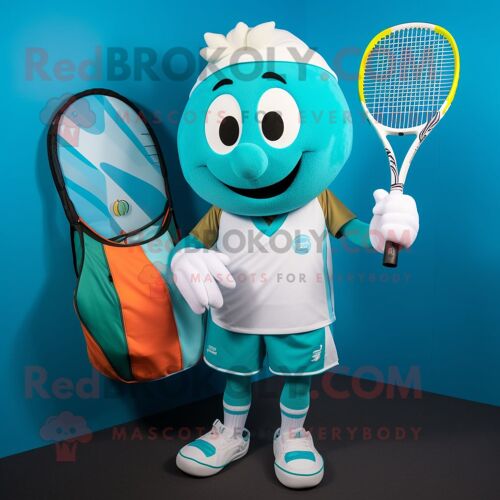 Personnage De Costume De Mascotte Redbrokoly De Raquette De Tennis Turquoise Habillé D'une Chemise De Rugby Et De Sacs Fourre-Tout