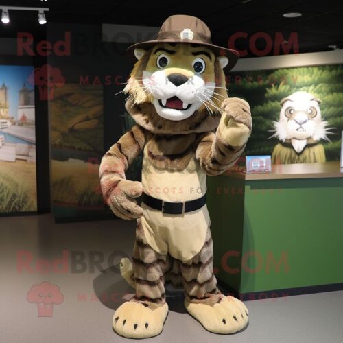 Mascotte Redbrokoly De Tigre À Dents De Sabre Olive Habillée D'une Jupe Portefeuille Et D'épingles À Chapeau