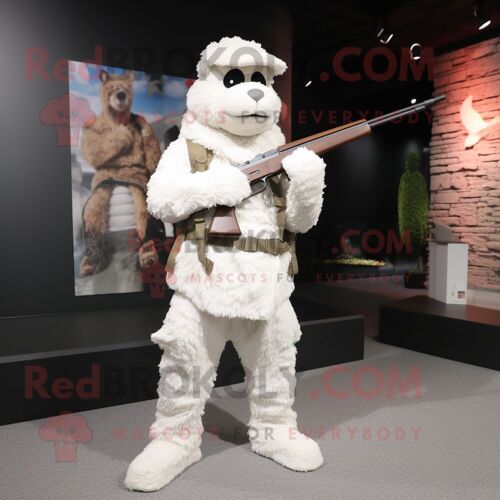Personnage De Costume De Mascotte Redbrokoly De Tireur D'élite Blanc Habillé D'un Pantalon En Velours Côtelé Et De Lacets De Chaussures