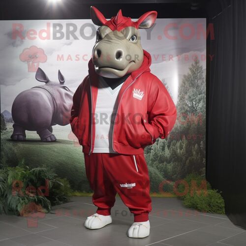Personnage De Costume De Mascotte Redbrokoly De Rhinocéros Rouge Habillé D'un Coupe-Vent Et D'épingles À Cravate
