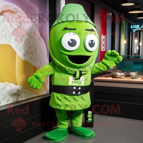 Personnage De Costume De Mascotte Redbrokoly De Soupe Miso Verte Habillé D'un Maillot De Bain Et De Gants
