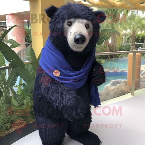 Personnage De Costume De Mascotte Redbrokoly D'ours Paresseux Bleu Marine Habillé Avec Des Clips De Pull Et D'écharpe
