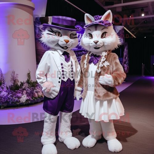 Personnage De Costume De Mascotte Redbrokoly De Lynx Violet Habillé D'une Robe De Mariée Et De Bérets