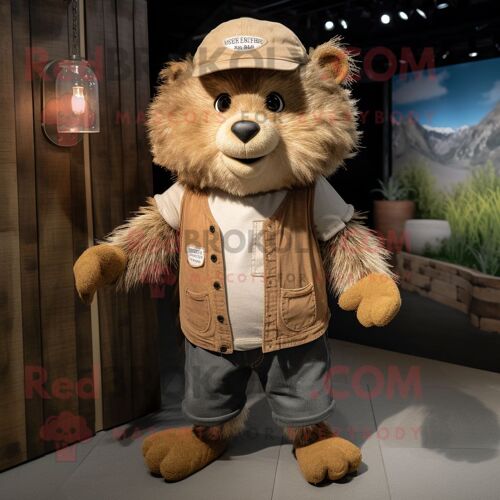 Personnage De Costume De Mascotte Redbrokoly De Hérisson Brun Vêtu D'un T-Shirt Henley Et De Bonnets
