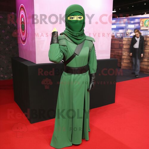 Personnage De Costume De Mascotte Redbrokoly Gi Joe Vert Habillé D'une Jupe Trapèze Et De Châles