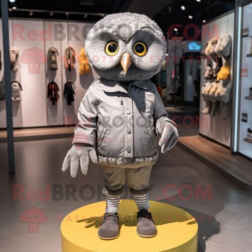 Personnage De Costume De Mascotte Redbrokoly Grey Owl Habillé D'une Veste Et De Lacets De Chaussures