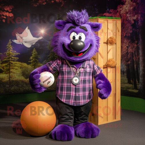Personnage De Costume De Mascotte Redbrokoly De Ballon De Rugby Violet Habillé D'une Chemise En Flanelle Et De Colliers
