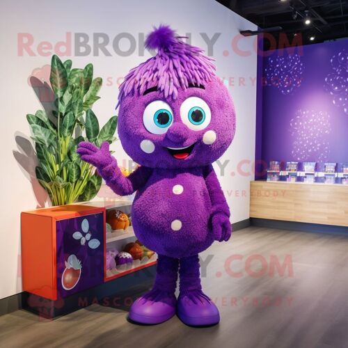Personnage De Costume De Mascotte Redbrokoly De Prune Violette Habillé D'une Combinaison Et D'épingles À Cheveux