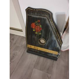 Ancienne Cithare Harpe Noir Avec Motif De Roses Rouge Années 50