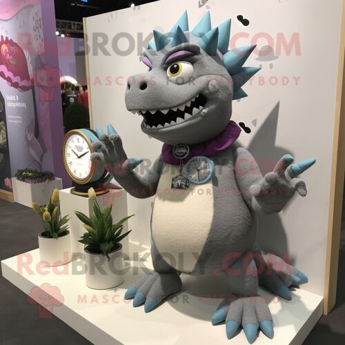 Mascotte Redbrokoly De Personnage De Stegosaurus Gris Habillé D'une Culotte Et De Montres Bracelet