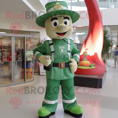 Personnage De Costume De Mascotte Redbrokoly De Pompier Vert Forêt Habillé D'un Jean Évasé Et De Pochettes