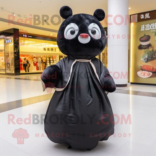 Personnage De Costume De Mascotte Redbrokoly Dim Sum Noir Habillé D'une Jupe Longue Et De Sacs À Dos