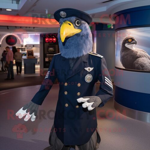 Personnage De Costume De Mascotte Redbrokoly Navy Hawk Habillé D'une Mini Robe Et De Casquettes